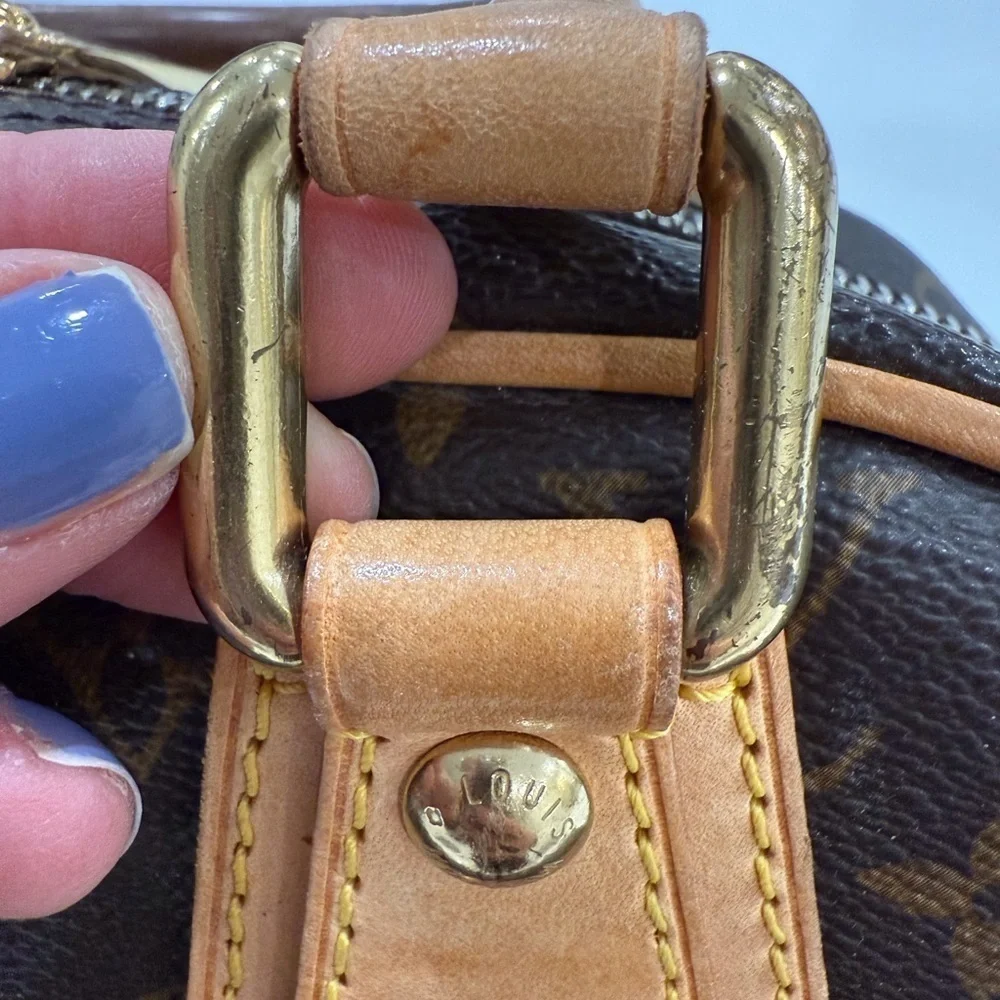 Louis Vuitton Monogram Manhattan PM logo Handbag 2005 collection 100% Authentic - Picture 9 of 16